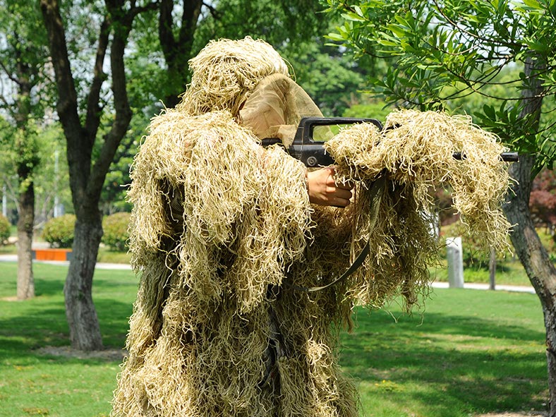 黃水草毛絲兩件套偽裝服